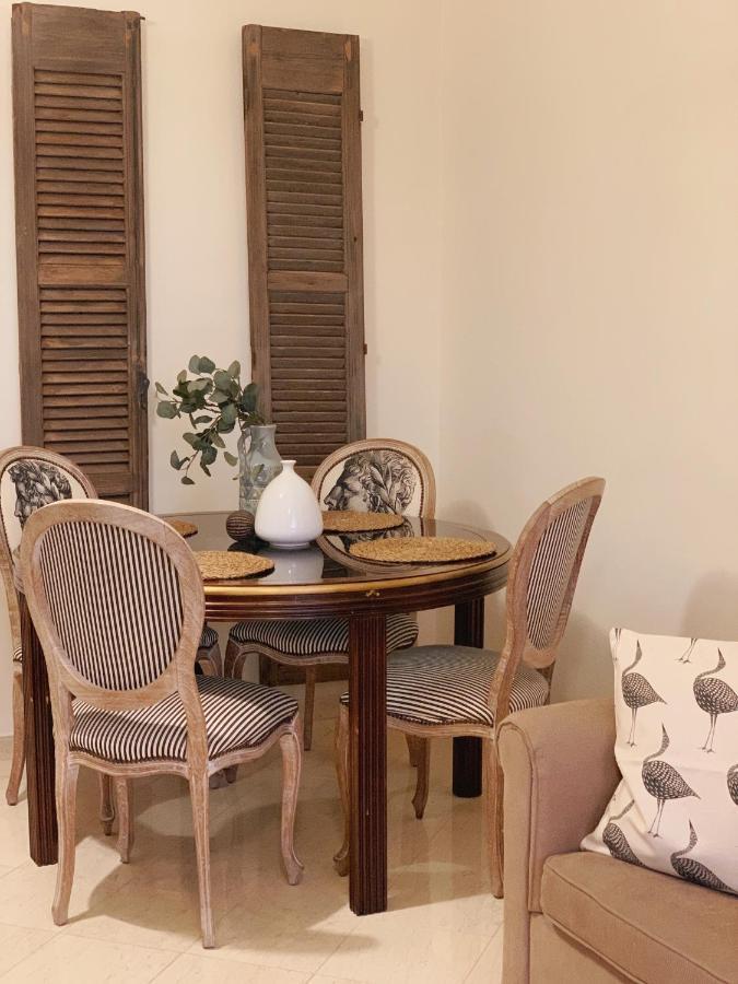 Poseidon'S Luxury Apartment Paphos Eksteriør billede