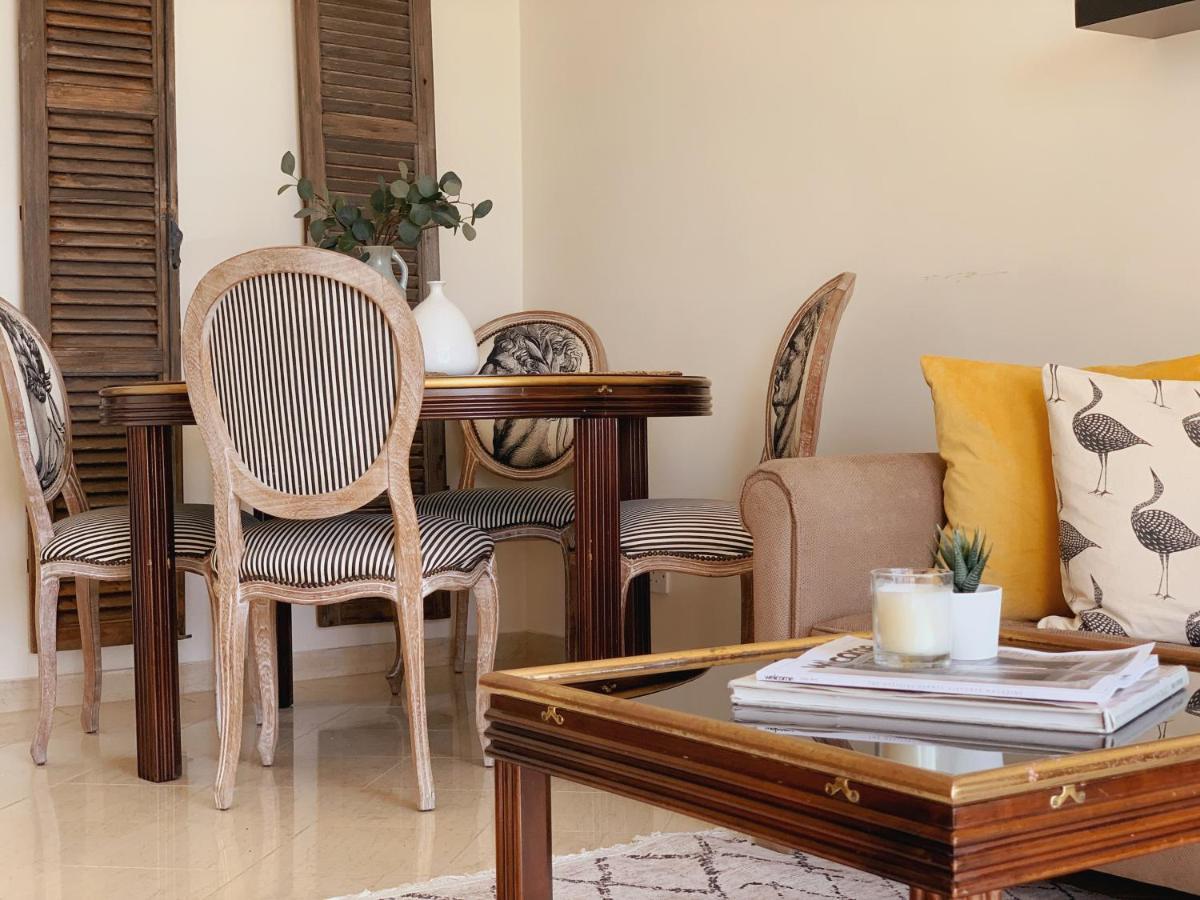 Poseidon'S Luxury Apartment Paphos Eksteriør billede